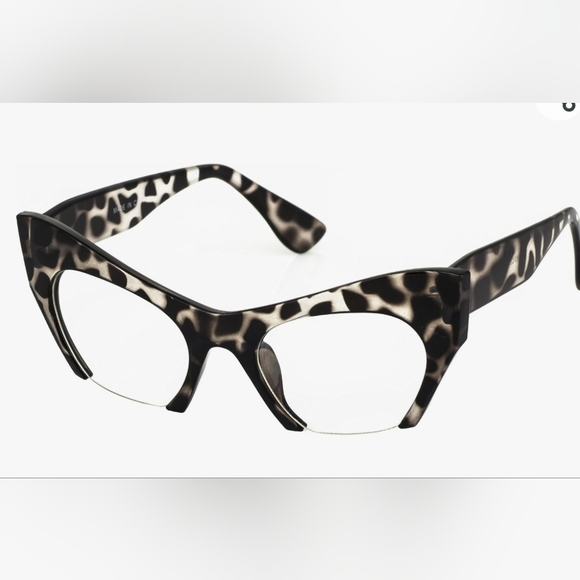 Bottomless Cateye Glasses - Picture 8 of 8